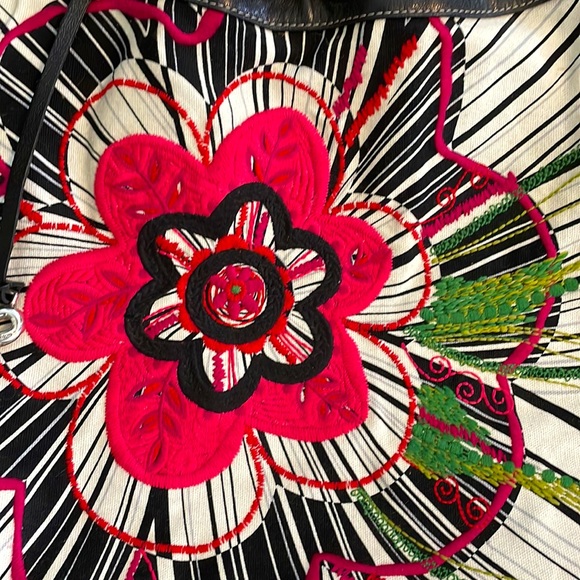 Brighton floral shoulder tote - Picture 2 of 7